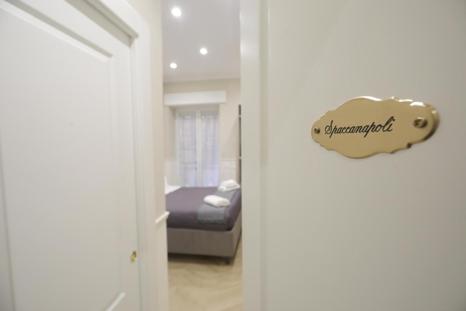 Vico Croce Suite, Spaccanapoli * Naples